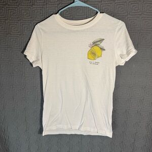 Aeropostale T-Shirt Women’s Size Large Cream All I Need Is Sugar Crew Neck Shirt